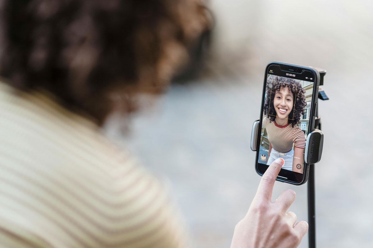 Defining Social Media Influencers