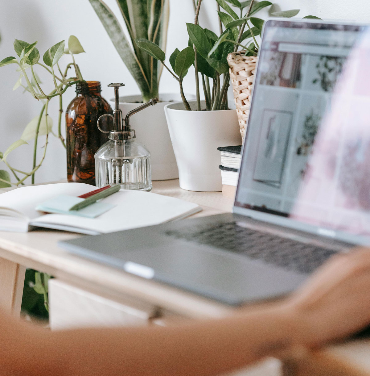 Trend Alignment with Hollywood Celebrities