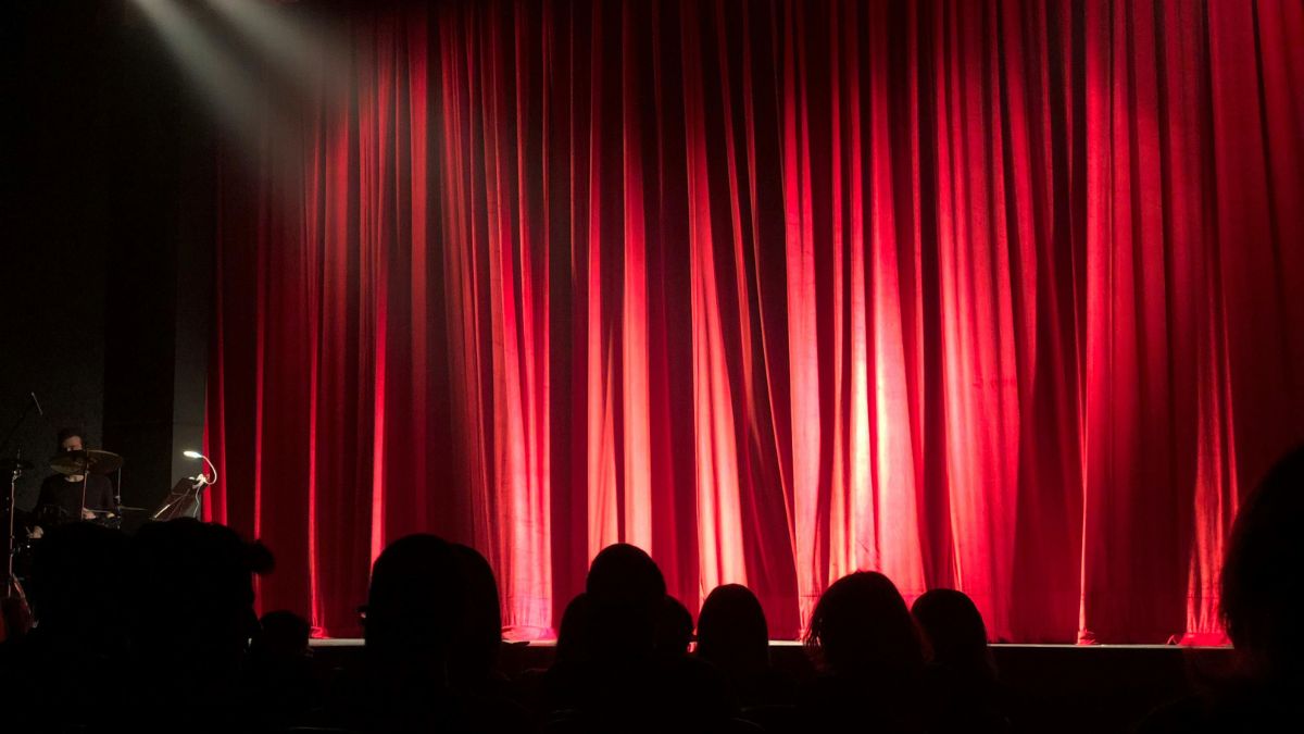Notable Performance Dates for Comedian's Live Performance